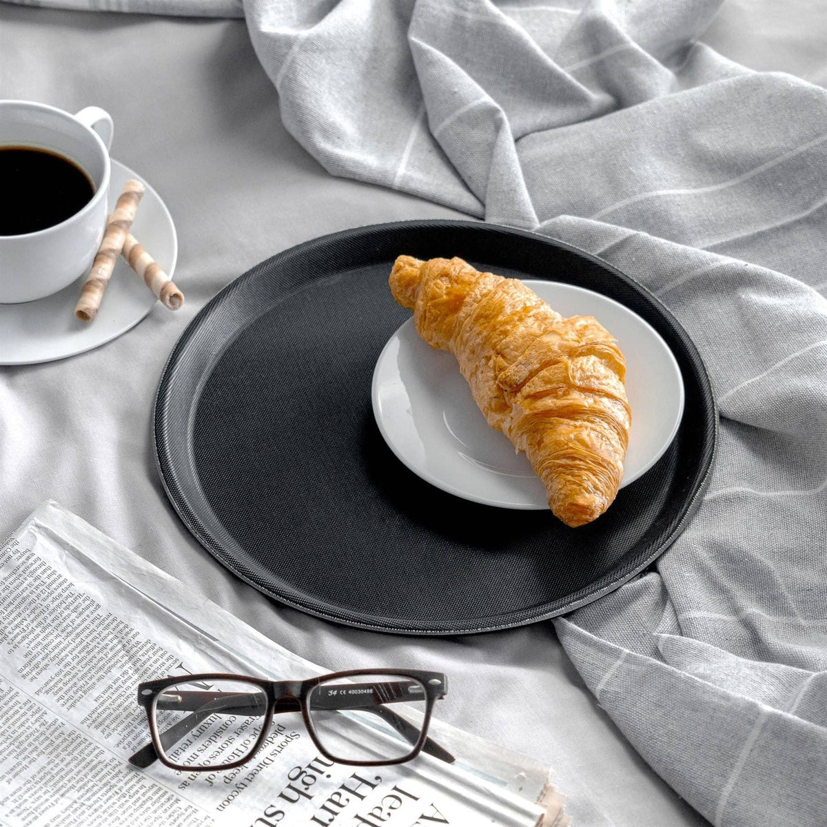 Black 27.5m Round Non-Slip Serving Tray - By Argon Tableware
