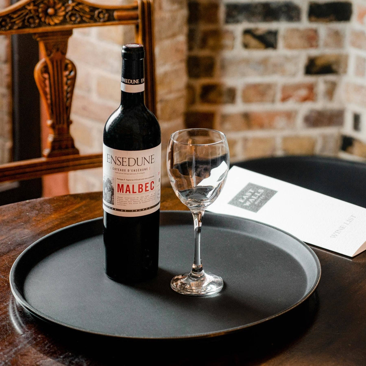 Black 40.5cm Round Non-Slip Serving Tray - By Argon Tableware